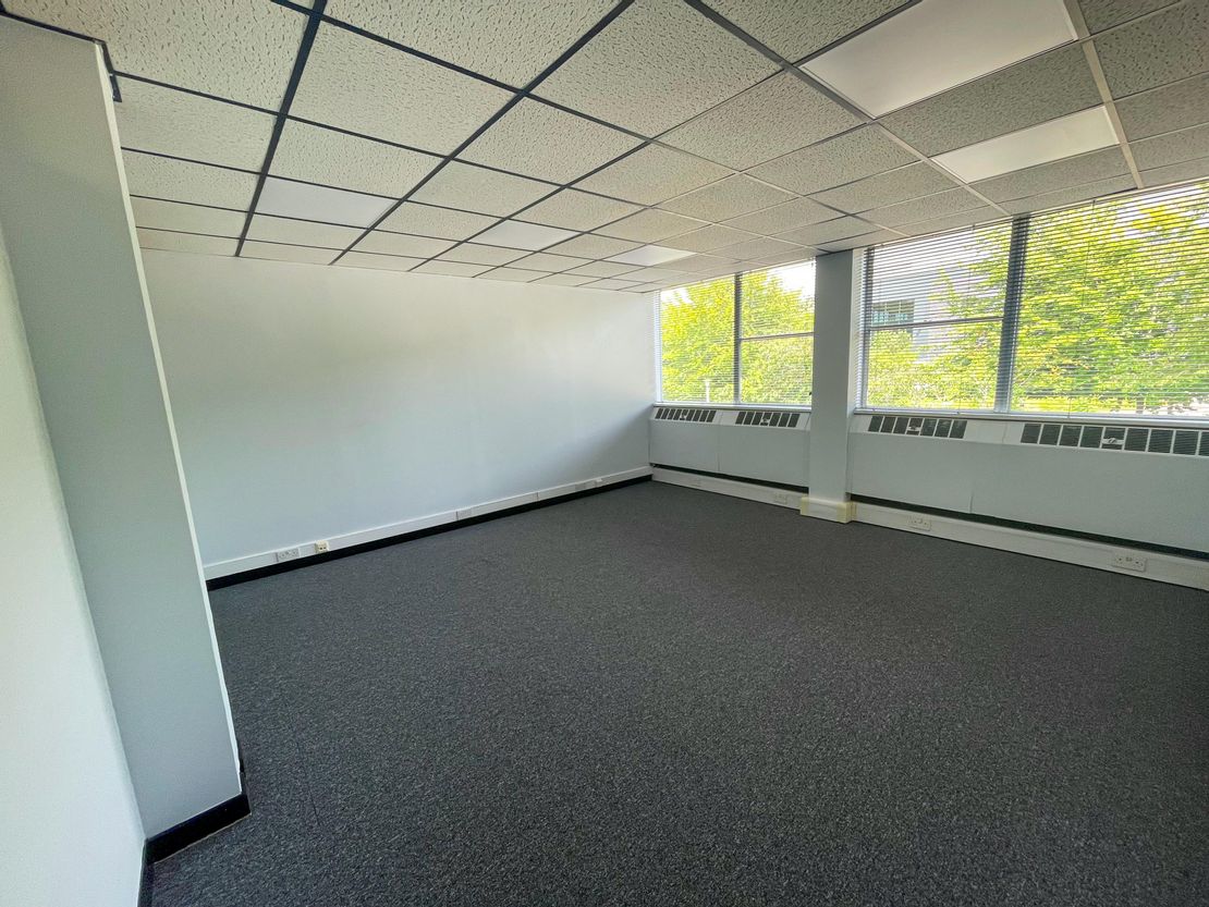 Vickers Business Centre, Priestley Road, Basingstoke, RG24 9NP