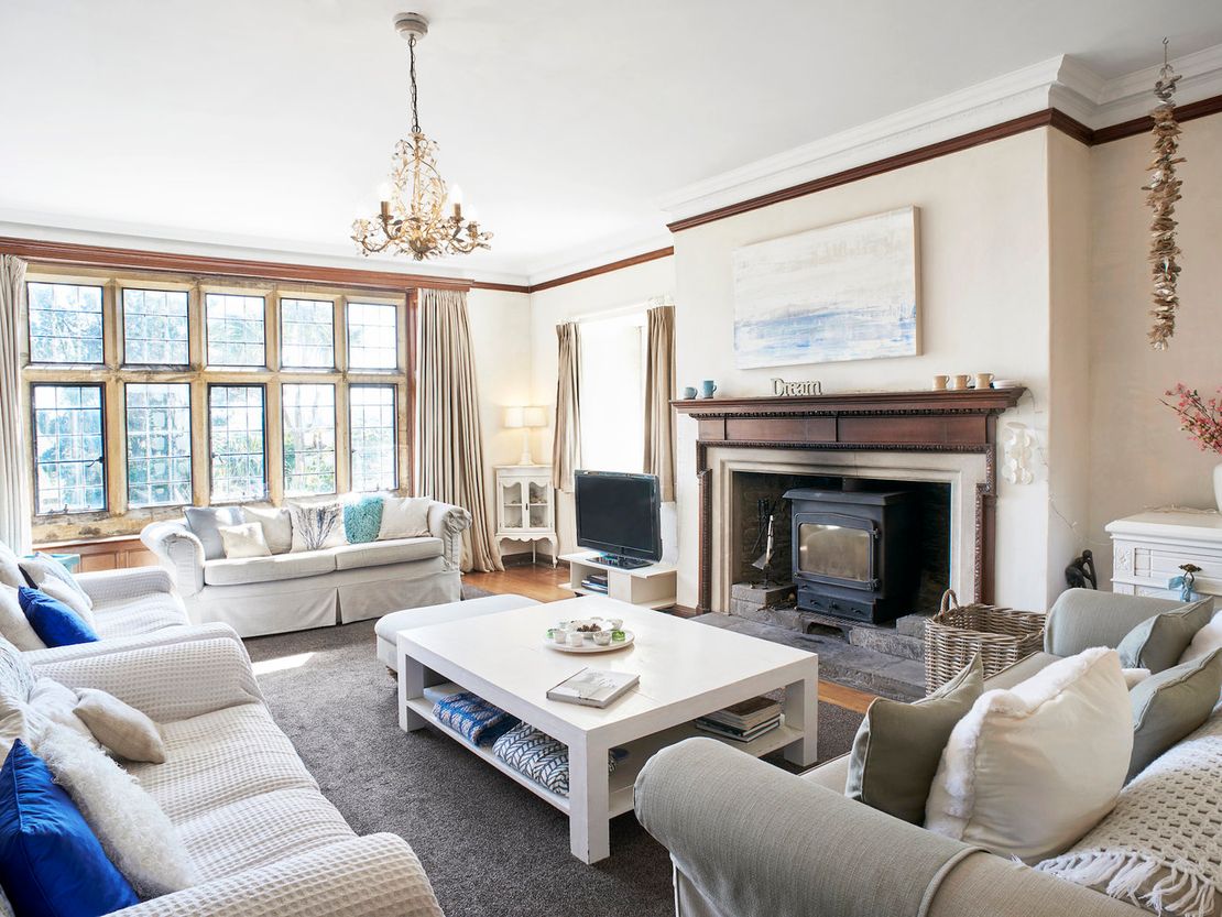 Pickwell Manor, Down Lane, Georgeham, Braunton, Devon, EX33 1LA