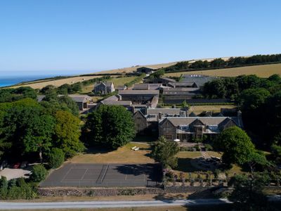Property Image for Pickwell Manor, Down Lane, Georgeham, Braunton, Devon, EX33 1LA