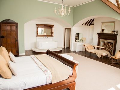 Property Image for Pickwell Manor, Down Lane, Georgeham, Braunton, Devon, EX33 1LA