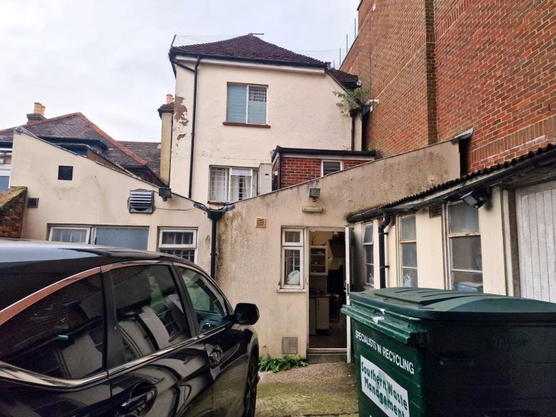 13 Church Street, Basingstoke, RG21 7QG