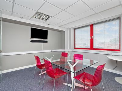 Property Image for 63 Victoria Road, Burgess Hill, West Sussex, RH15 9LN