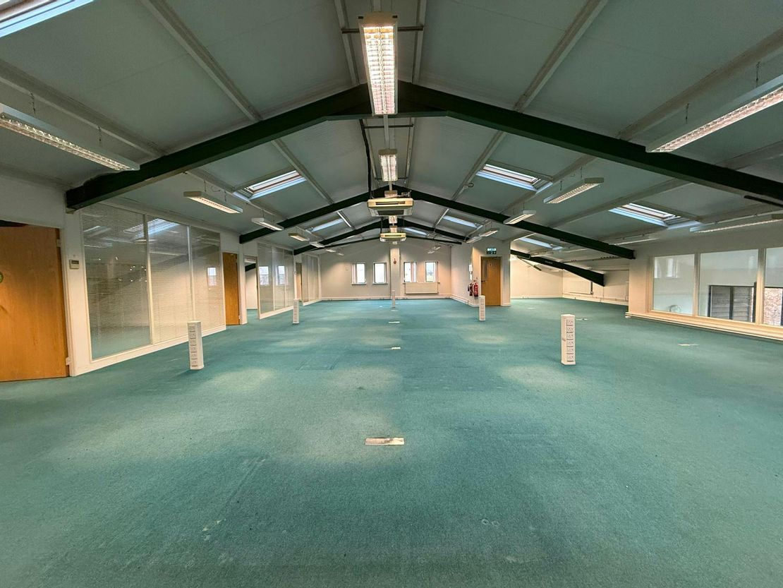 Unit 3 Tidbury Farm, Bullington Cross, Winchester, SO21 3QQ