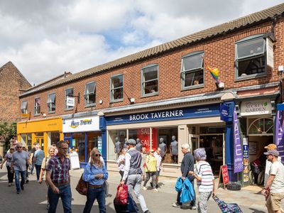 Property Image for 29-37 Toll Gavel, Beverley, East Riding Of Yorkshire, HU17 9AA