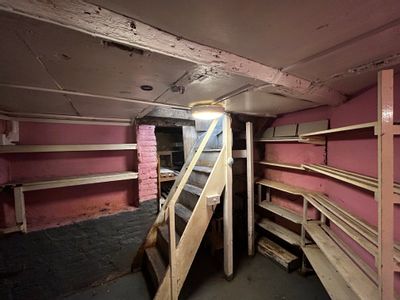 Property Image for 1B Middle Row, Ashford, Kent, TN24 8SQ