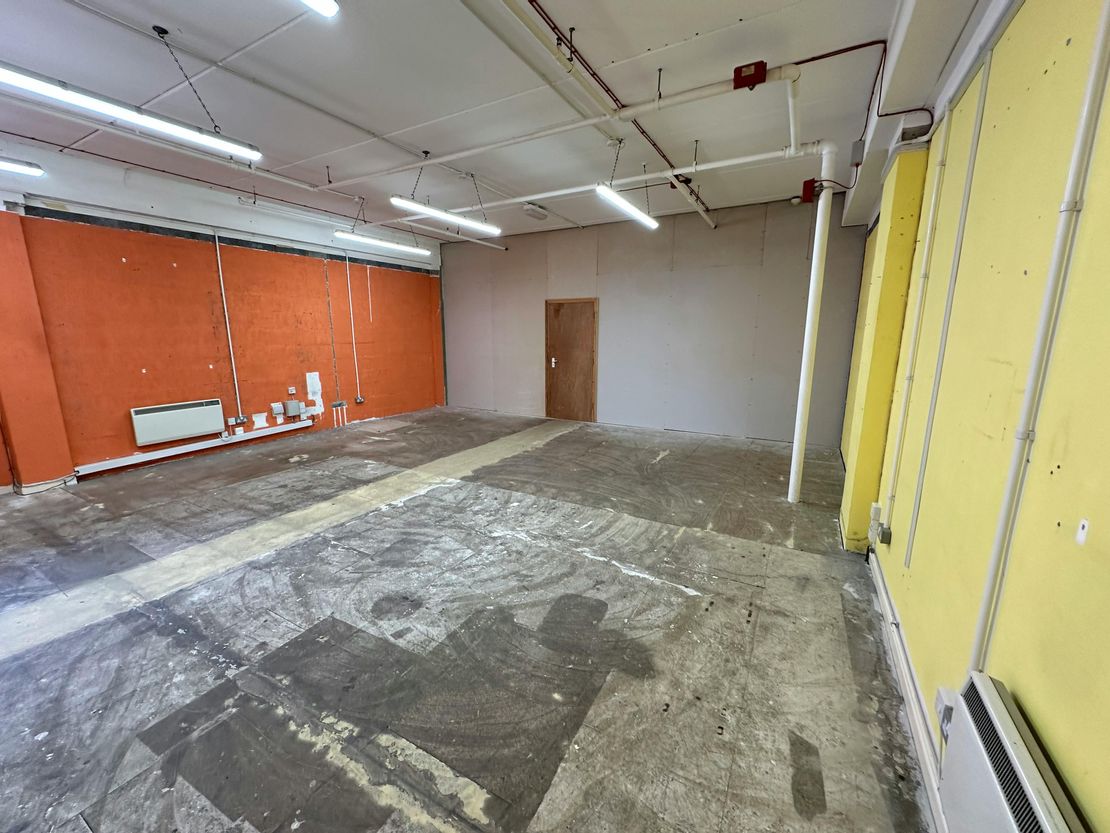 11A Market Place, 1st Floor, Burgess Hill, RH15 9NP