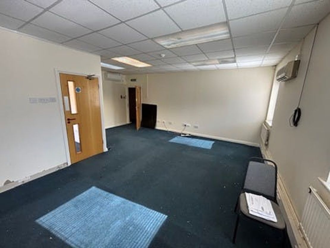Unit 8 Campbell Court, Bramley, Tadley, RG26 5EG