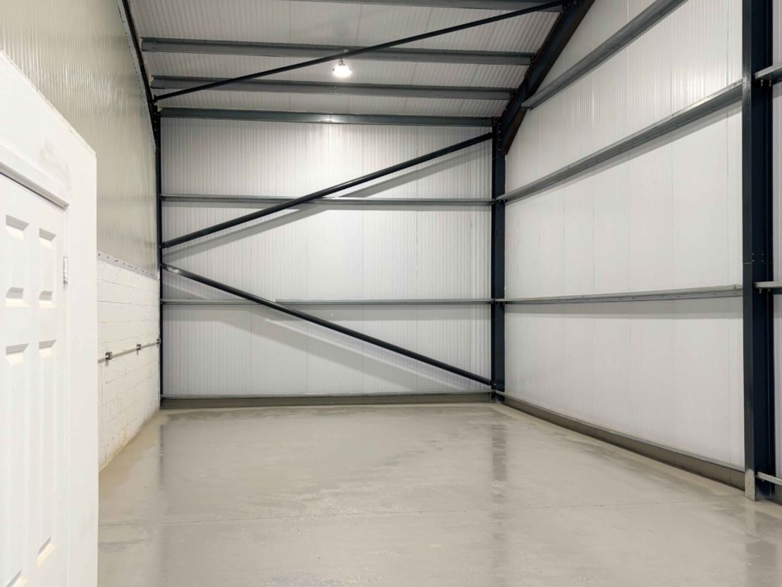 Starter Units | Sewstern Lane | Long Bennington | NG23 5EX