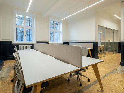 Property Image for Kenneth Hodgson House, 18 Park Row, Leeds, LS1 5JA