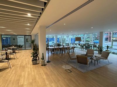 Property Image for Ealing Cross Part Ground Floor, 85 Uxbridge Road, Ealing, London, W5 5BW