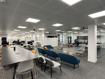 Property Image for Ealing Cross Part Ground Floor, 85 Uxbridge Road, Ealing, London, W5 5BW