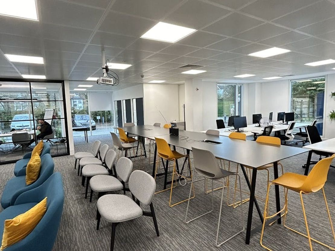 Ealing Cross Part Ground Floor, 85 Uxbridge Road, Ealing, London, W5 5BW