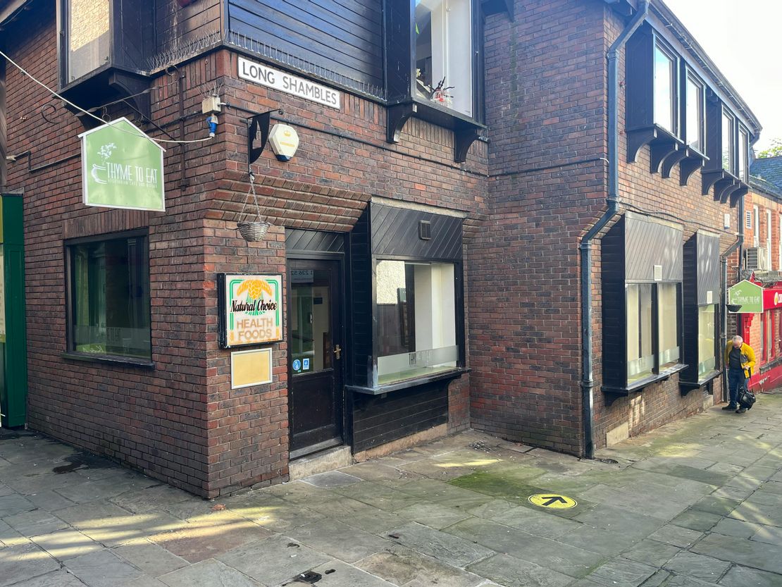 4-6 Long Shambles (aka 5 The Shambles), Chesterfield, S40 1PX