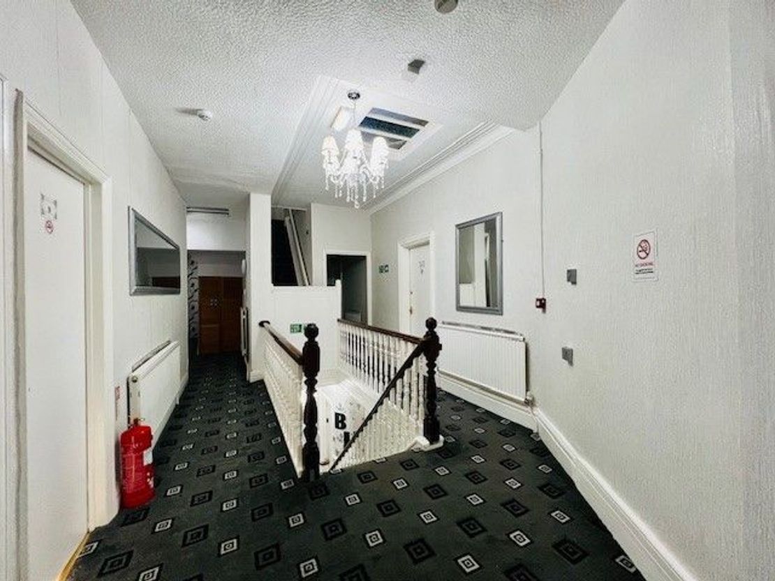 The Brincliffe Hotel, Queens Promenade, Blackpool, FY2