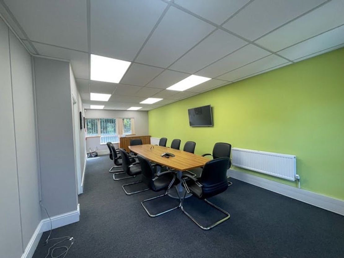 Unit 4, Chorley West Business Park, Ackhurst Road, Chorley, PR7 1NL