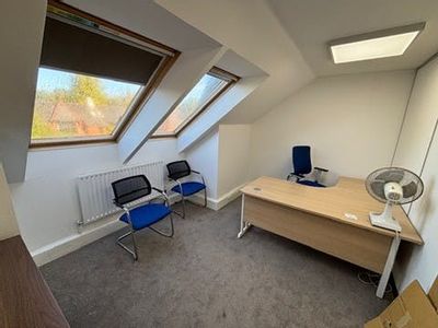 Property Image for 4 Mill Court, Sawmills, Durley, SO32 2EJ