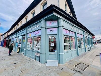 Property Image for 118 -120 Church Street, Blackpool, FY1