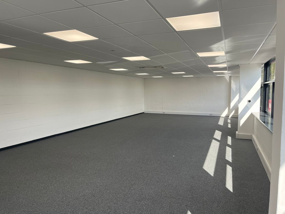 19 Tanners Drive, Blakelands, Milton Keynes, Buckinghamshire, MK14 5LU