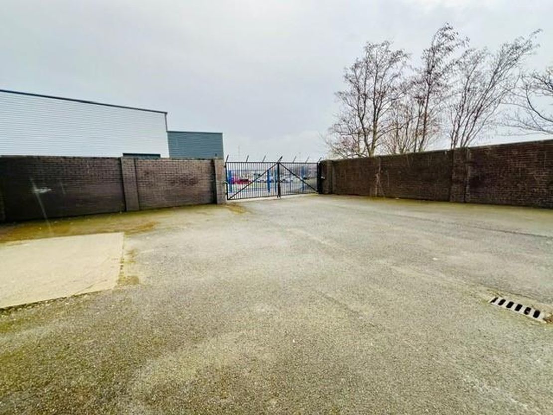 Industrial Warehouse, 1 Sadler Forster Way, Teesside Industrial Estate, Thornaby TS17 9JY
