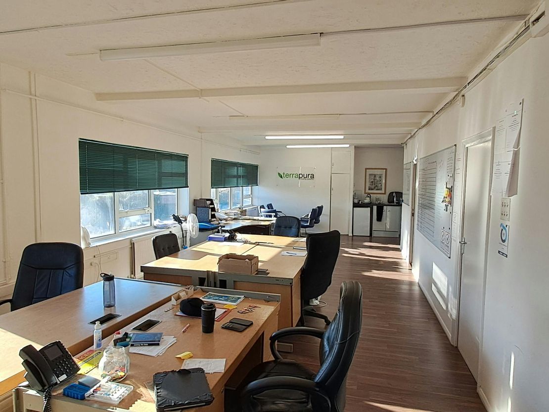 Offices, Trafalgar House, Quarry Road Industrial Estate, Newhaven, BN9 9DD
