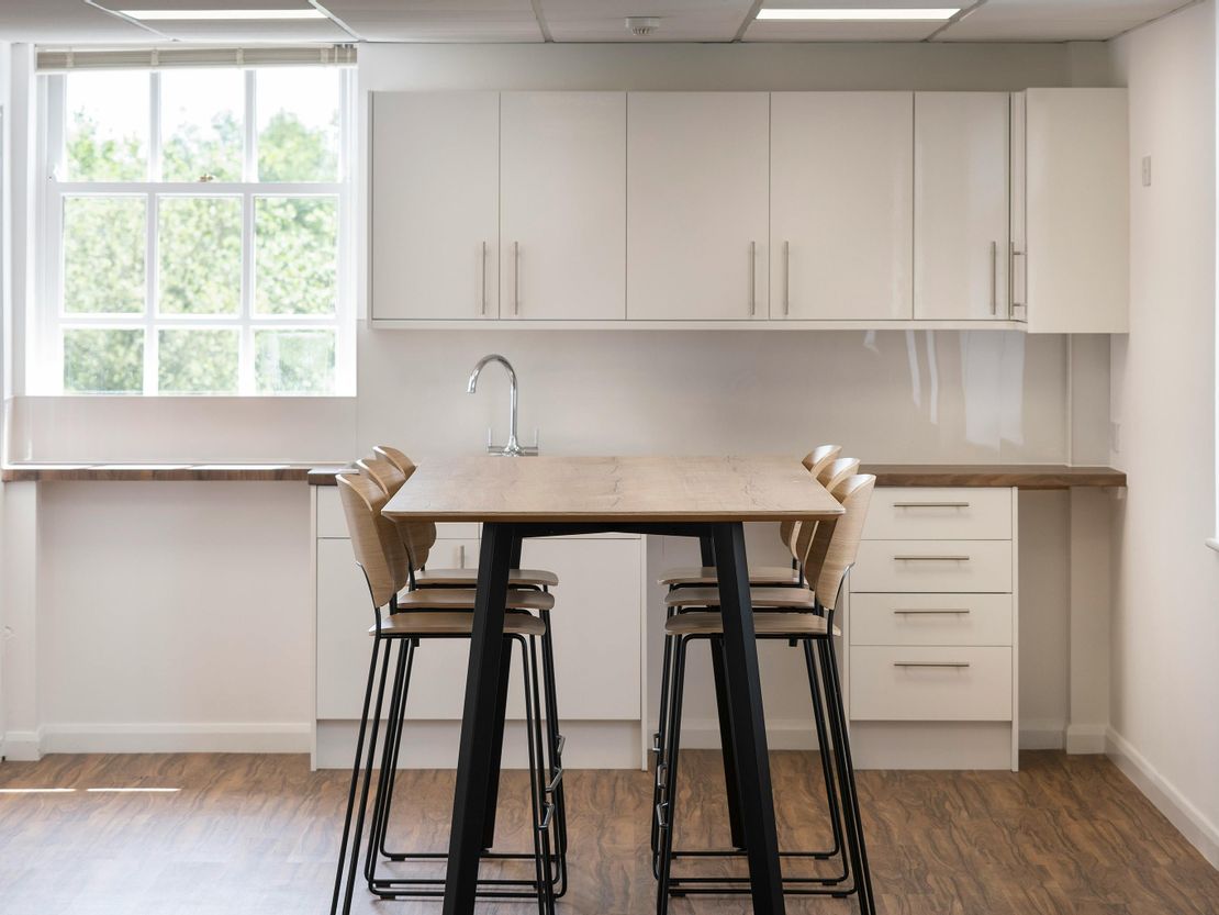 Bridge Road, Chertsey, KT16 8LA