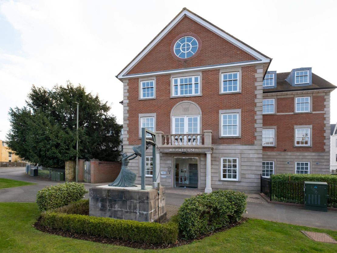 Bridge Road, Chertsey, KT16 8LA