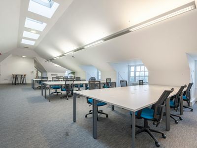 Property Image for Bridge Road, Chertsey, KT16 8LA