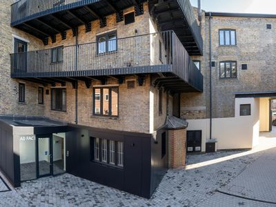 Property Image for The Bread Factory, 1a Broughton Street, Battersea, London, SW8 3QJ