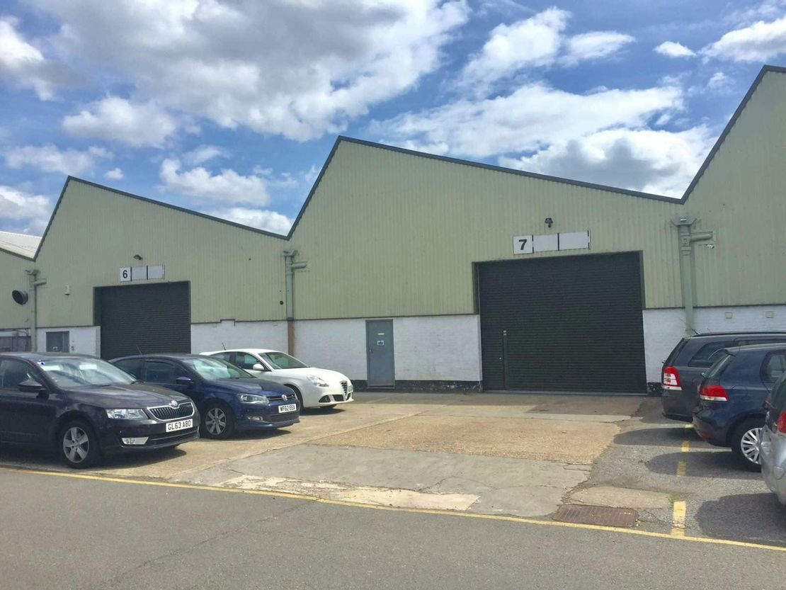 Unit 15, Ashford Business Complex, 166 Feltham Hill Road, Ashford, TW15 1YQ