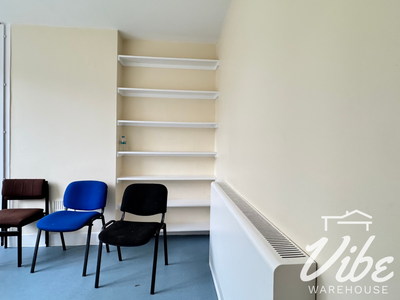 Property Image for 1 Spur Rd, London N15 4AA