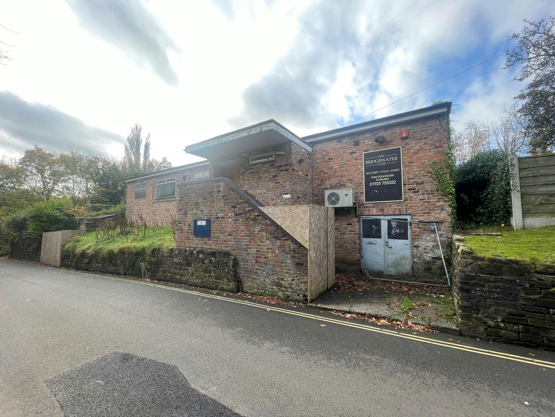 Whitbarrow Road, Lymm, WA13 9AP