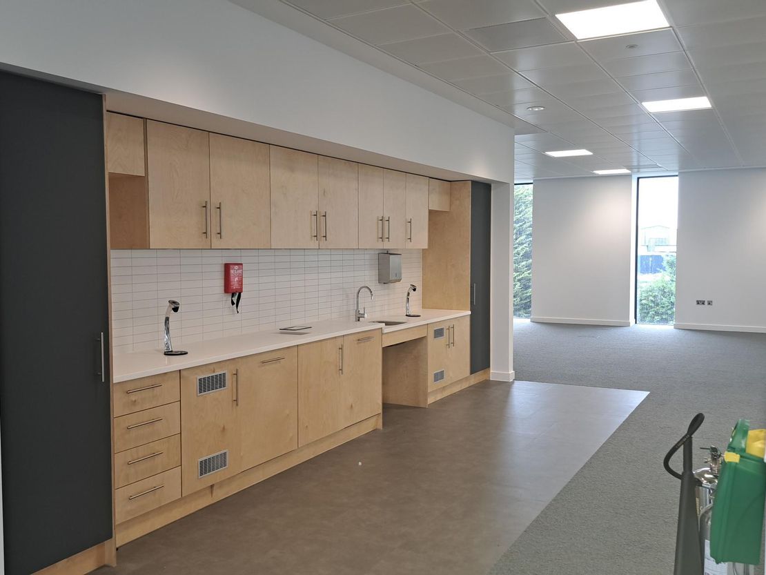 Second Floor Sovereign House, Greenham Business Park, Lindenmuth Way, Greenham, Thatcham, Berkshire, RG19 6AD