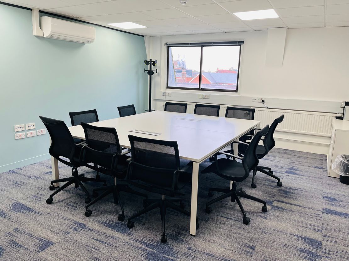 Regus 3rd Floor, Cross Keys House, 22 Queen Street, Salisbury, Wiltshire, SP1 1EY