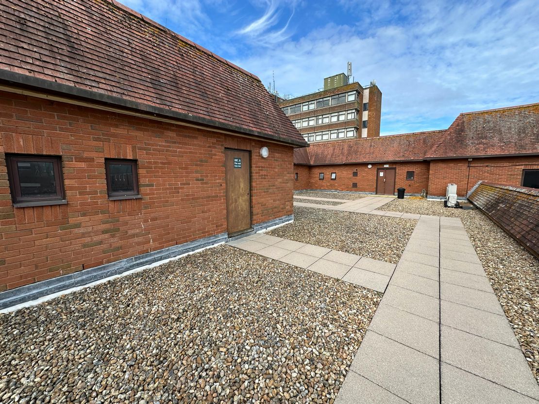 18A Market Place, 1st Floor, Burgess Hill, RH15 9NP
