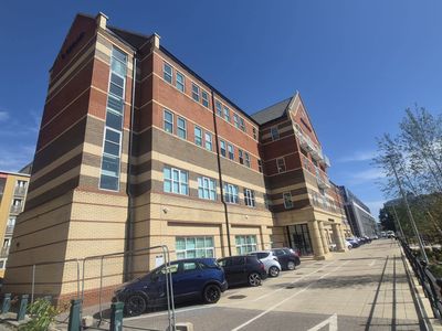 Property Image for Ground Floor Office, 61 Dock Street, Queens Gardens, Hull, HU1 3DZ