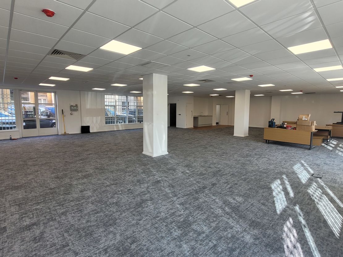 Ground Floor Office, 61 Dock Street, Queens Gardens, Hull, HU1 3DZ
