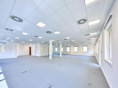Property Image for 6260 Bishops Court, Solihull Parkway, Birmingham, West Midlands, B37 7YB