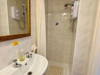 Property Image for The Golden Sands Hotel, St. Chads Road, Blackpool, FY1