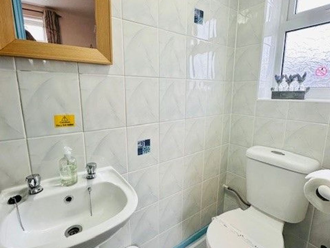 The Golden Sands Hotel, St. Chads Road, Blackpool, FY1