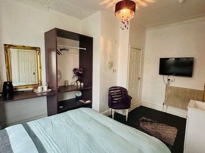 Property Image for The Golden Sands Hotel, St. Chads Road, Blackpool, FY1