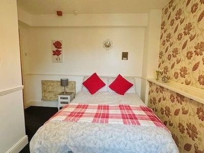 Property Image for The Golden Sands Hotel, St. Chads Road, Blackpool, FY1