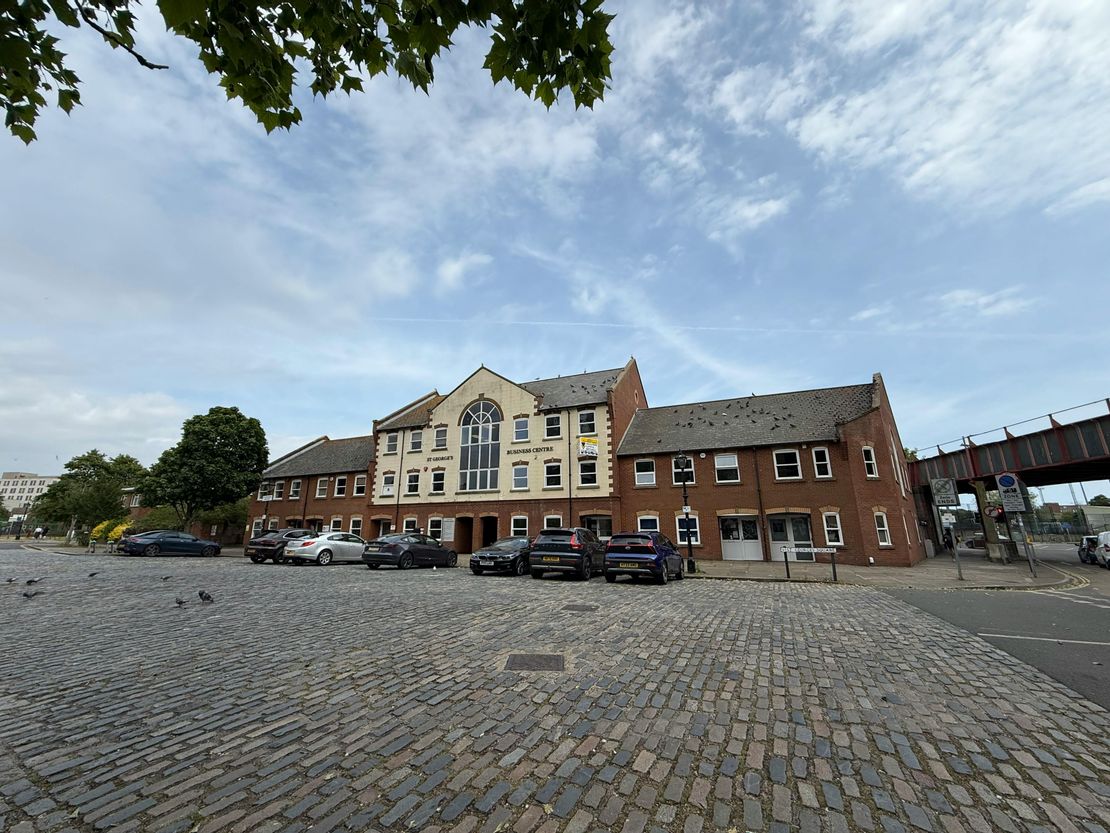 Unit 4 St. Georges Business Centre, St. Georges Square, Portsmouth, PO1 3EY
