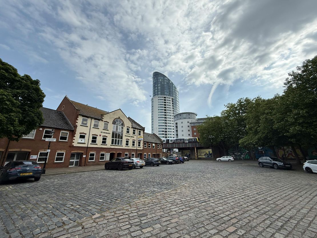Unit 4 St. Georges Business Centre, St. Georges Square, Portsmouth, PO1 3EY
