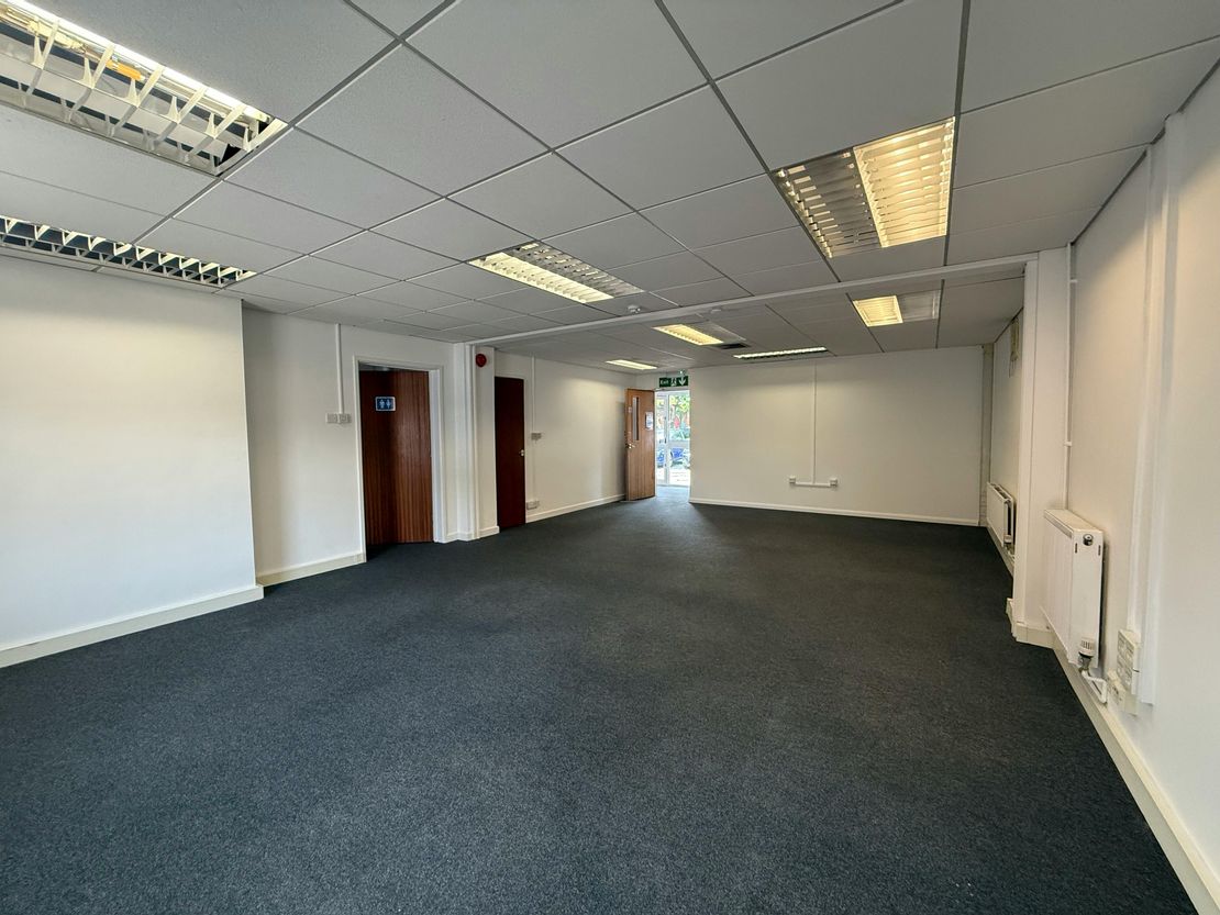 Unit 4 St. Georges Business Centre, St. Georges Square, Portsmouth, PO1 3EY