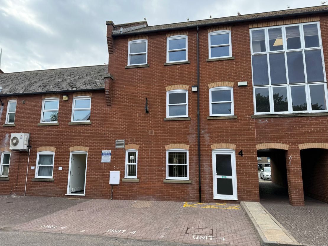Unit 4 St. Georges Business Centre, St. Georges Square, Portsmouth, PO1 3EY
