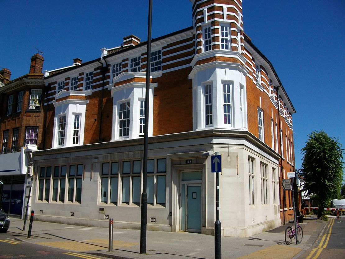 Ground Floor 152, Hamlet Court Road, Westcliff On Sea, Essex, SS0 7LL