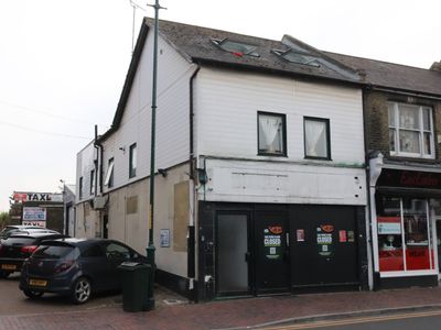 Property Image for 3 West Street, Sittingbourne, Kent, ME10 1AA