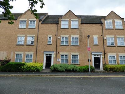 Property Image for 2 Ardent Court, William James Way, Henley-in-arden, Warwickshire, B95 5GF