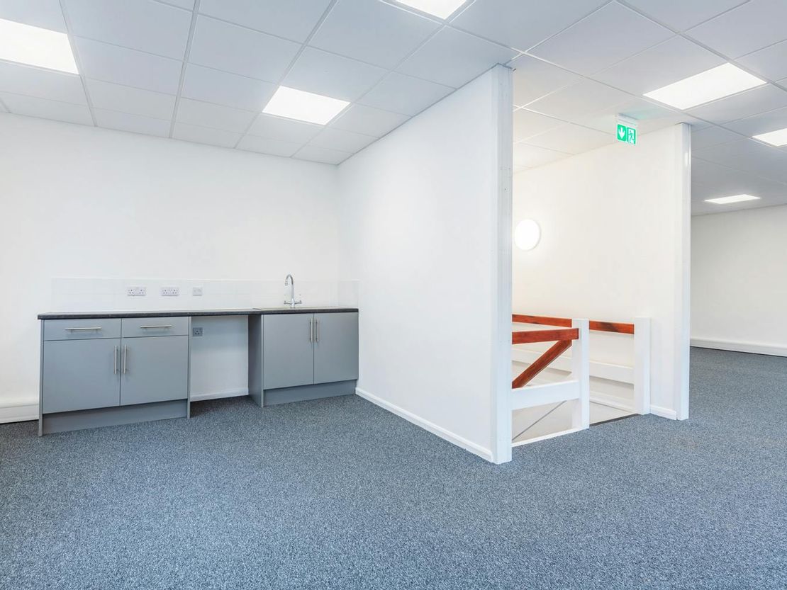 Unit J, Ashville Trading Estate, The Runnings, Cheltenham, GL51 9PT