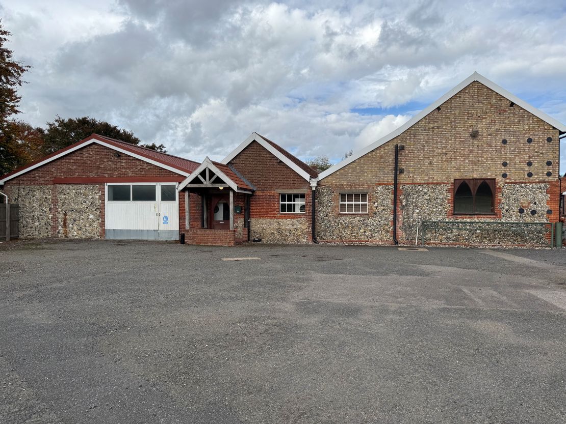Unit 1 - 4 Manor Farm, Bridgham, Norwich, Norfolk, NR16 2RX